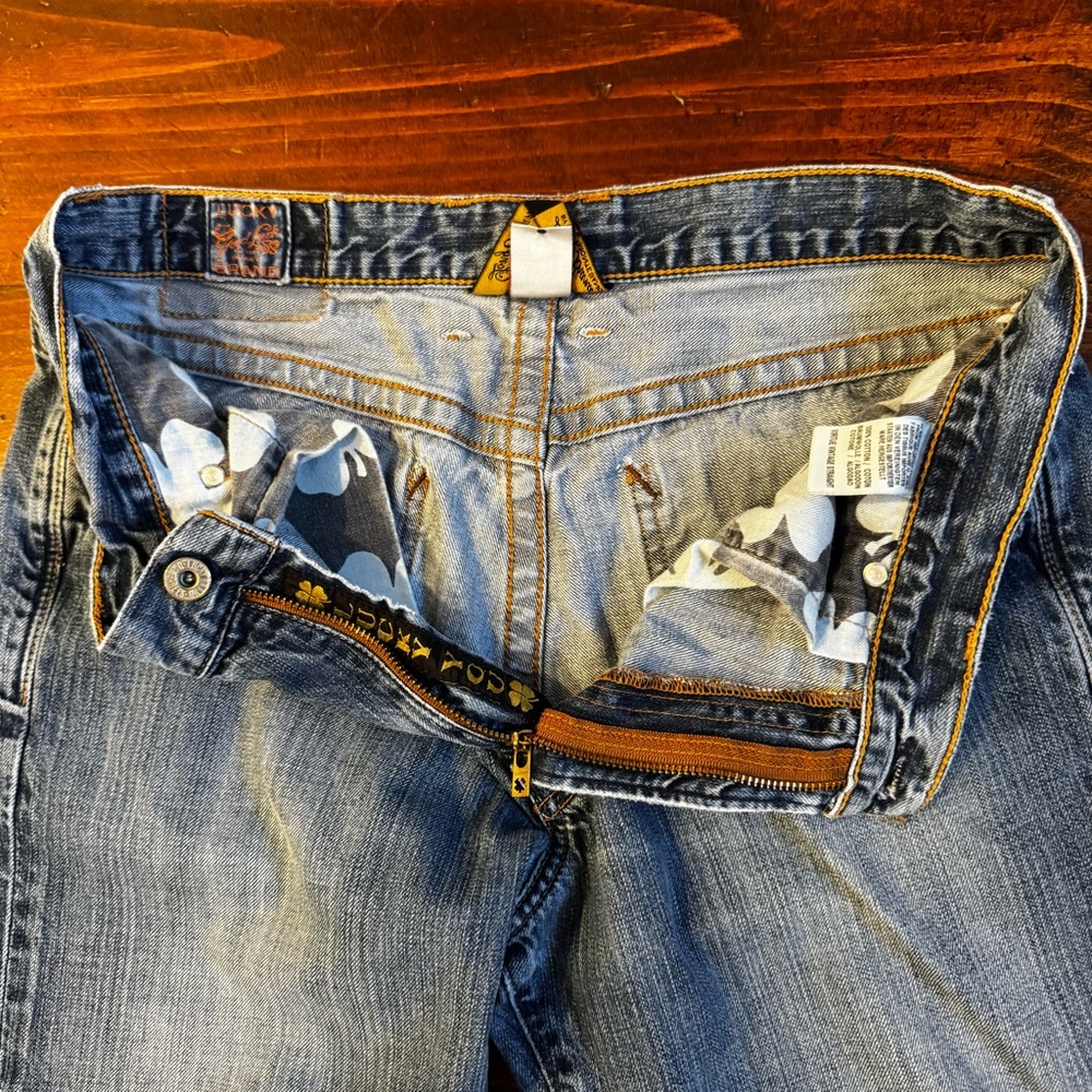 Vintage Mens Lucky Brand Dungarees-Virtue Vintage Straight. 32x33 (long inseam) - Picture 8 of 12